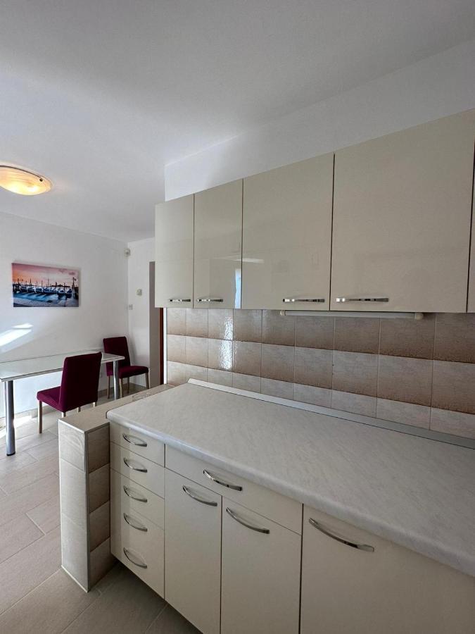 Villa Petra Trogir Bagian luar foto